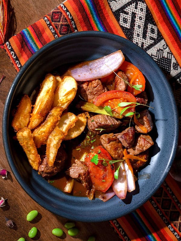 Lomo saltado
